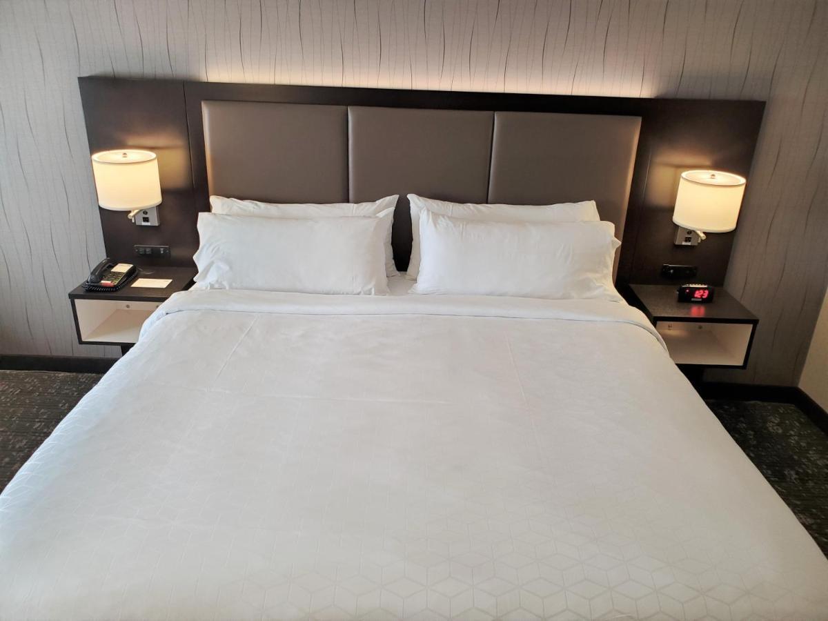Holiday Inn Express & Suites Cheney By Ihg Zewnętrze zdjęcie