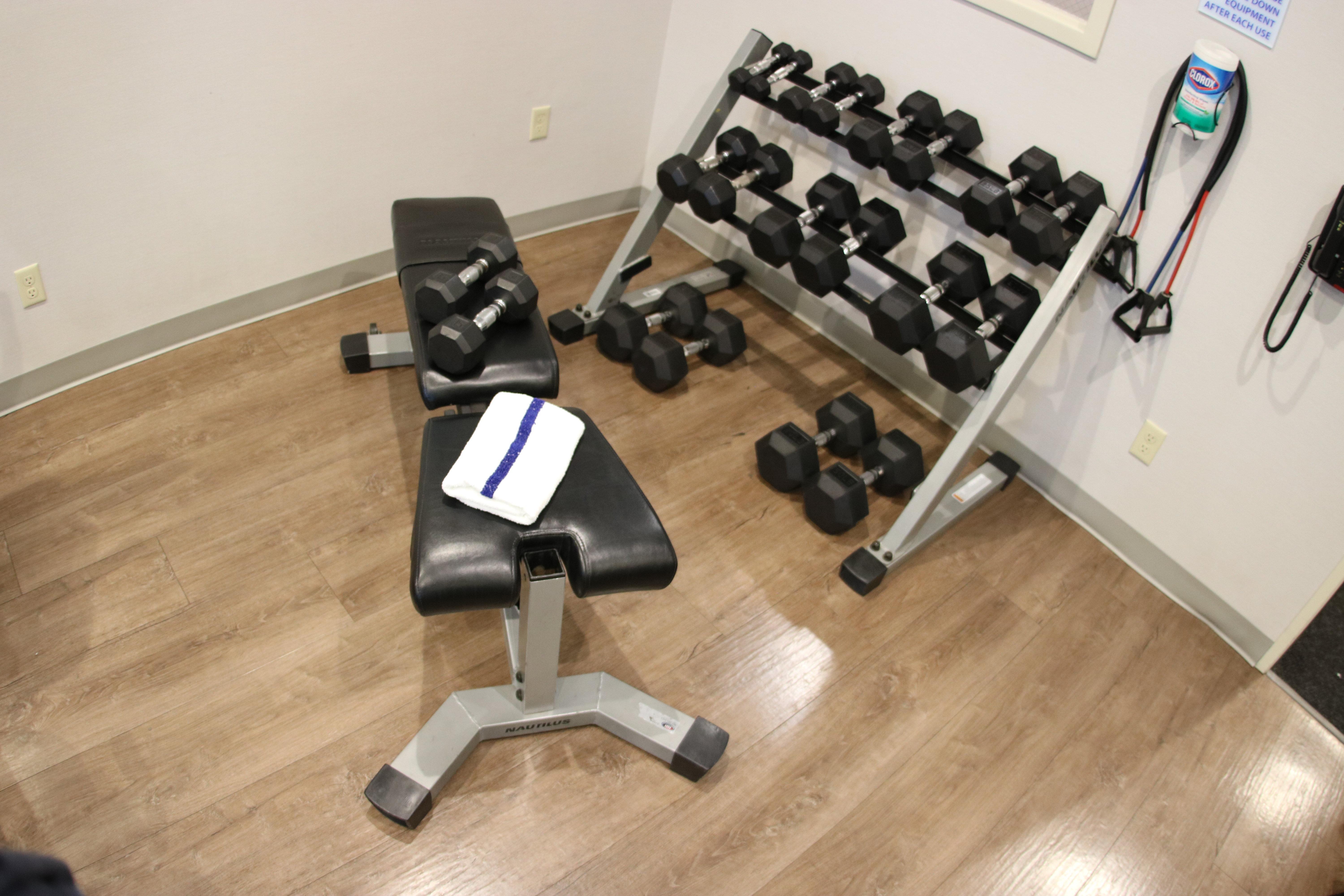 Holiday Inn Express & Suites Cheney By Ihg Zewnętrze zdjęcie
