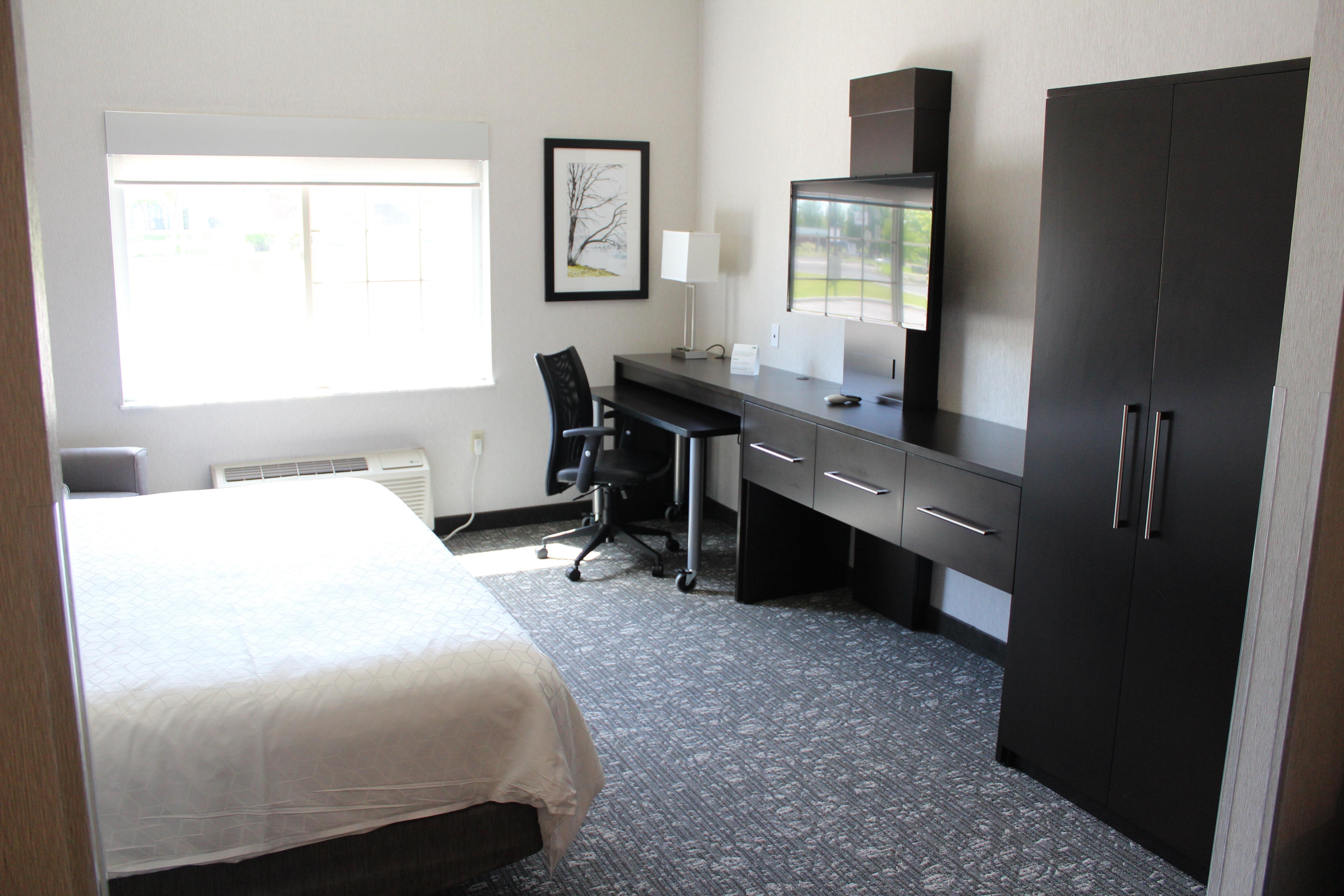 Holiday Inn Express & Suites Cheney By Ihg Zewnętrze zdjęcie