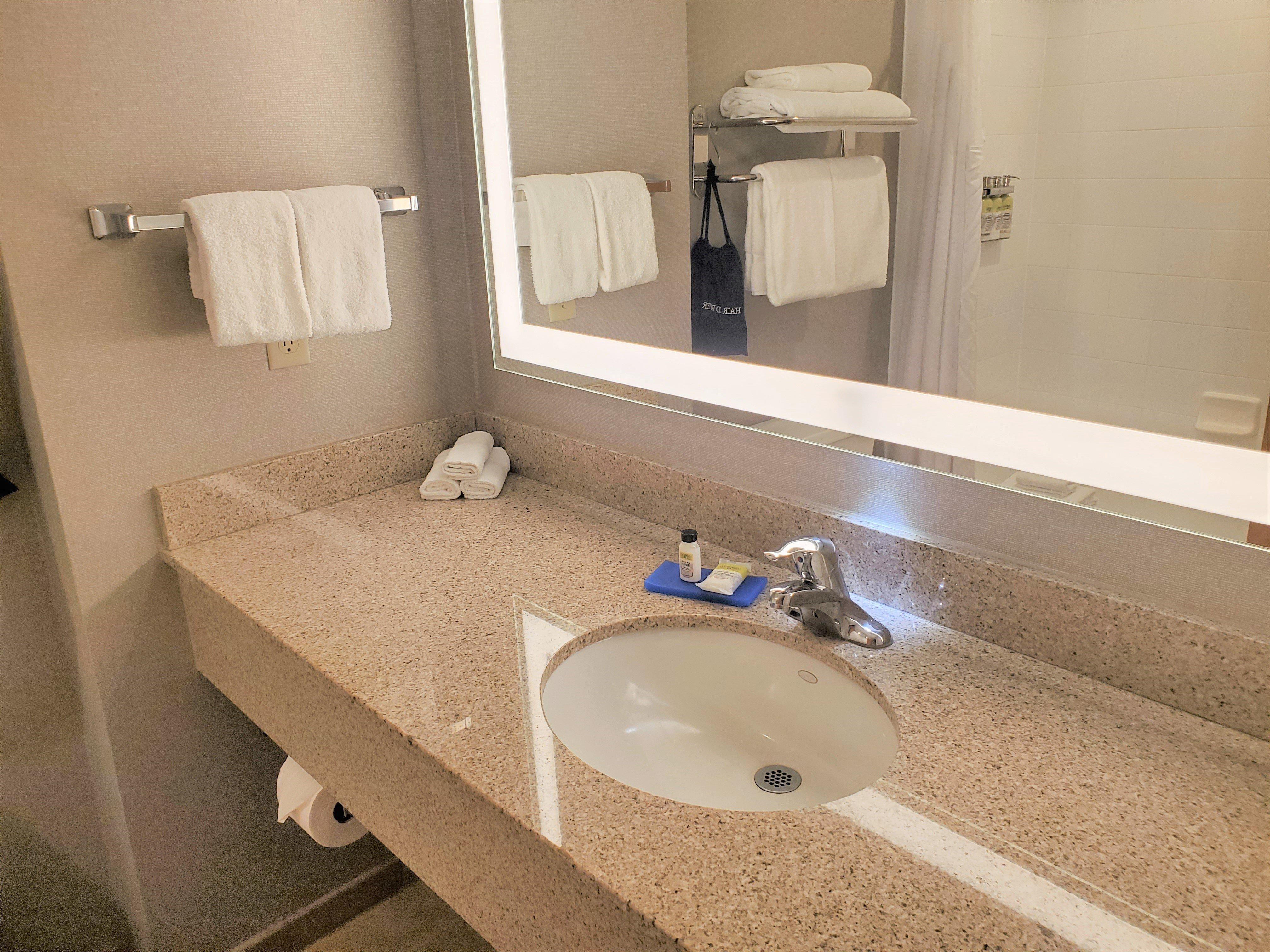 Holiday Inn Express & Suites Cheney By Ihg Zewnętrze zdjęcie