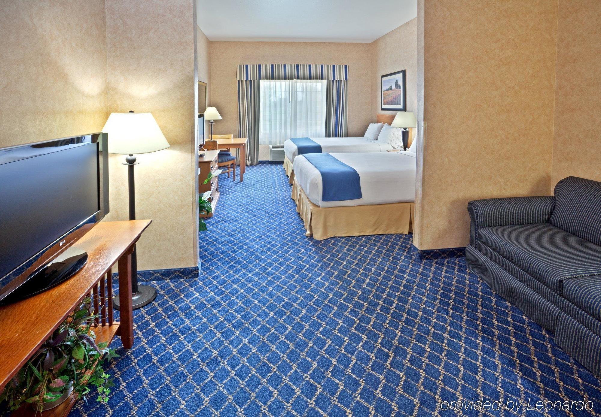 Holiday Inn Express & Suites Cheney By Ihg Zewnętrze zdjęcie