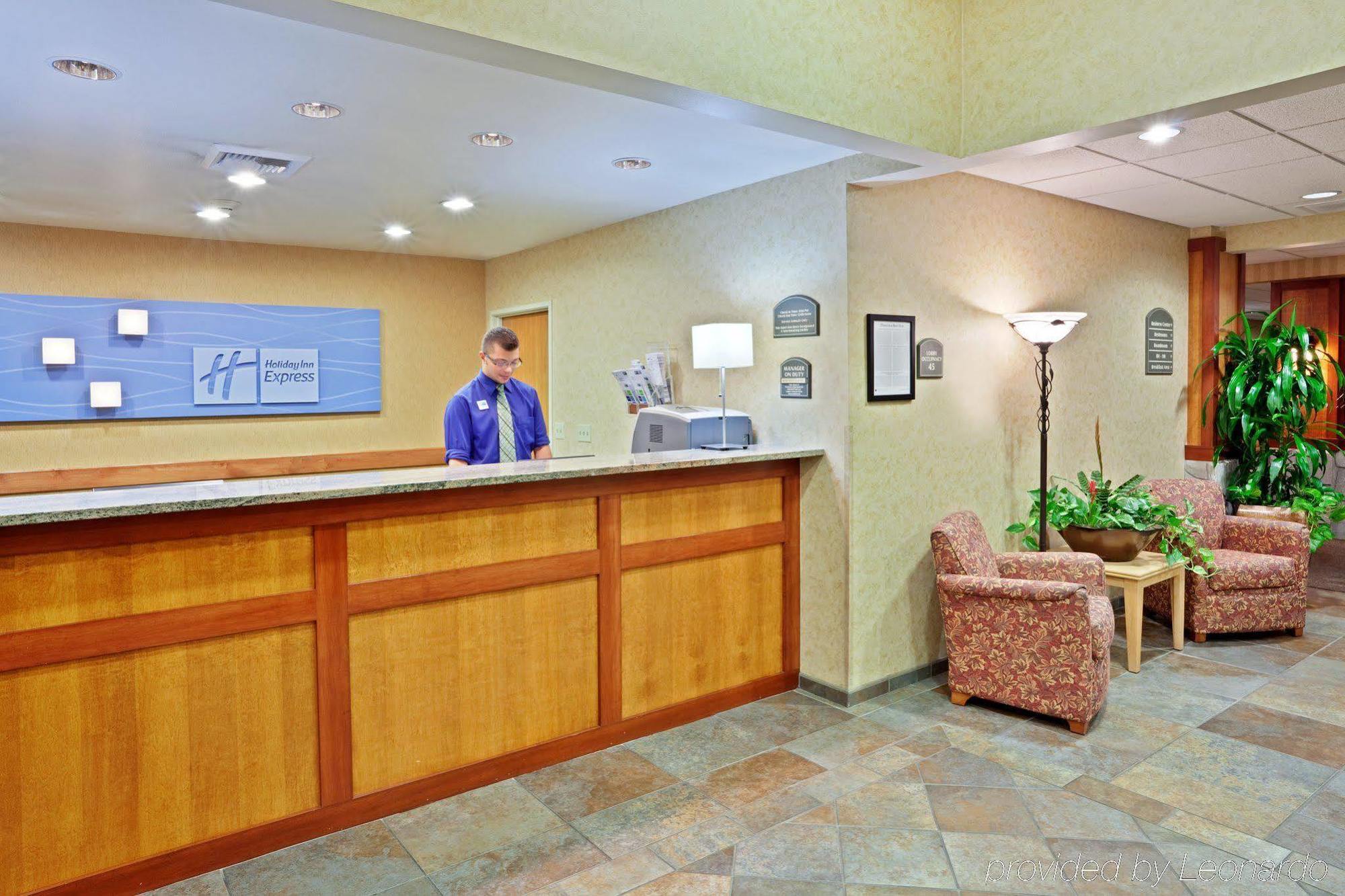 Holiday Inn Express & Suites Cheney By Ihg Zewnętrze zdjęcie