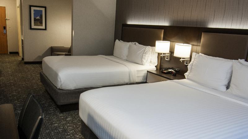 Holiday Inn Express & Suites Cheney By Ihg Zewnętrze zdjęcie