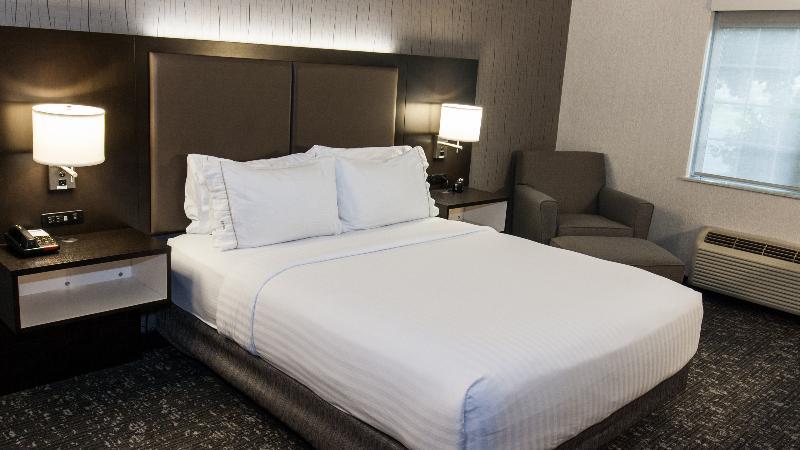 Holiday Inn Express & Suites Cheney By Ihg Zewnętrze zdjęcie